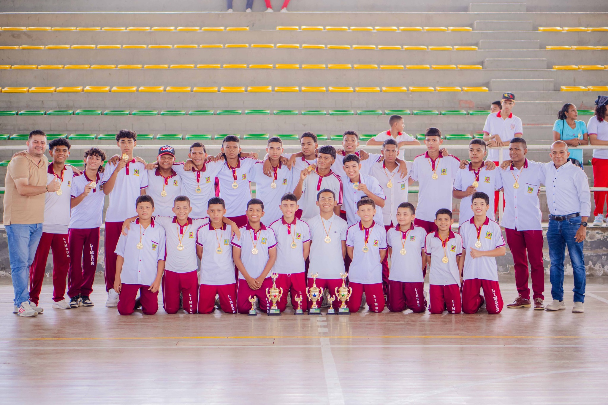 ¡Campeones en Tres Disciplinas! Orgullo Limsurista