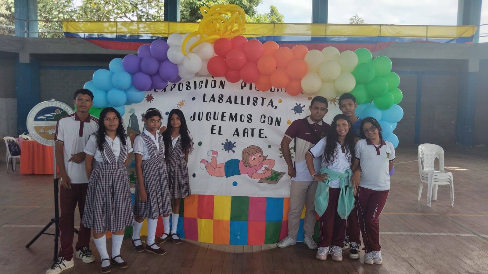 Presencia del Liceo Moderno del Sur en la Exposición de Arte Pictórico Lasallista