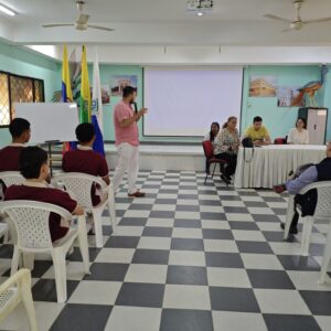 Visita de verificación del programa SENATIC en el Liceo Moderno