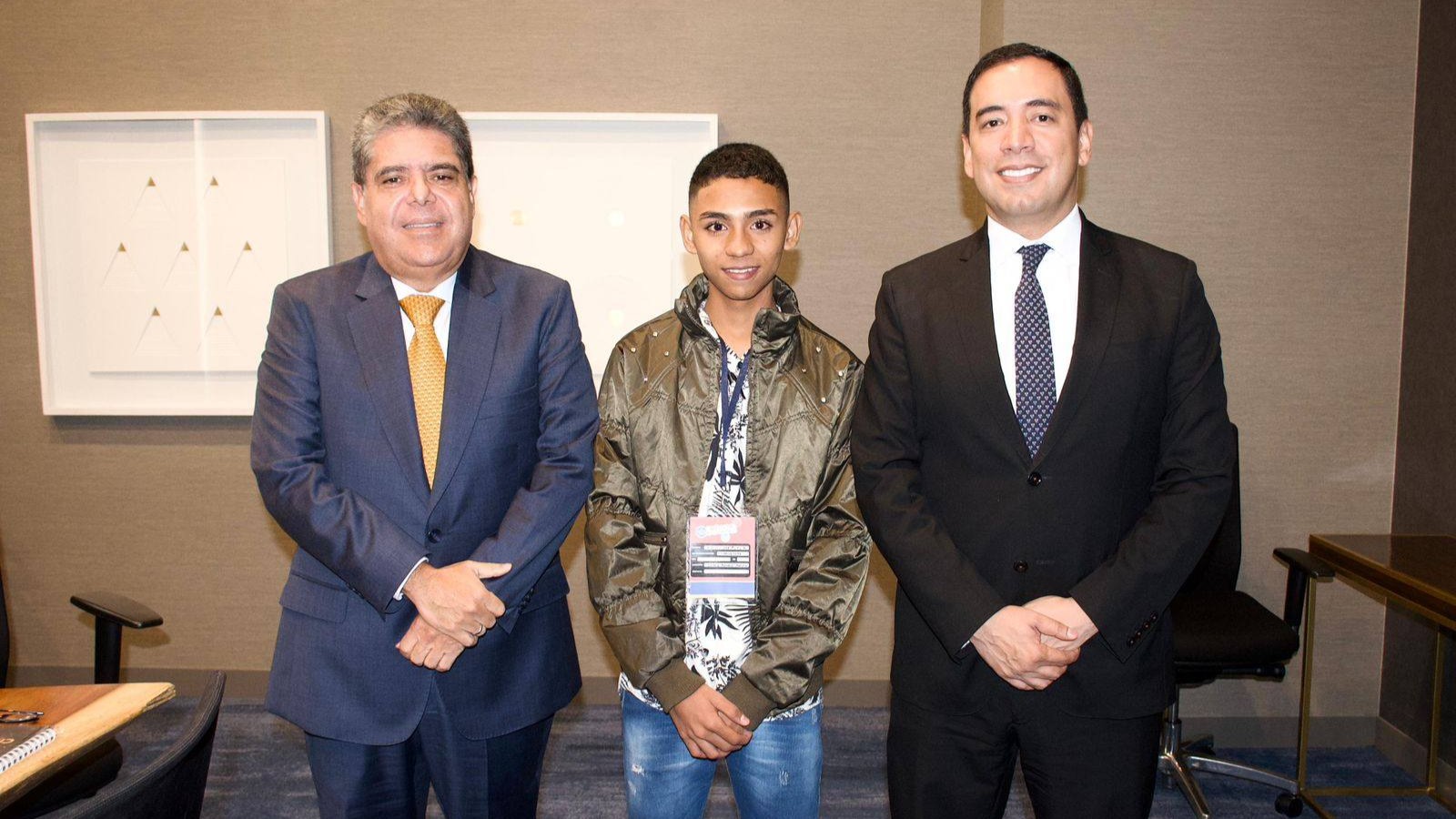 Participación en Encuentro Nacional de Contralores Escolares